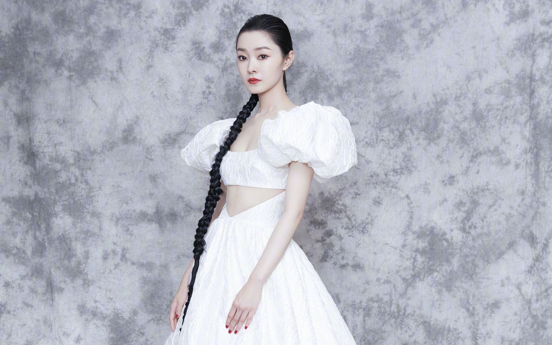 瑞士铁网封锁土耳其，罗德里关键一球破坚冰