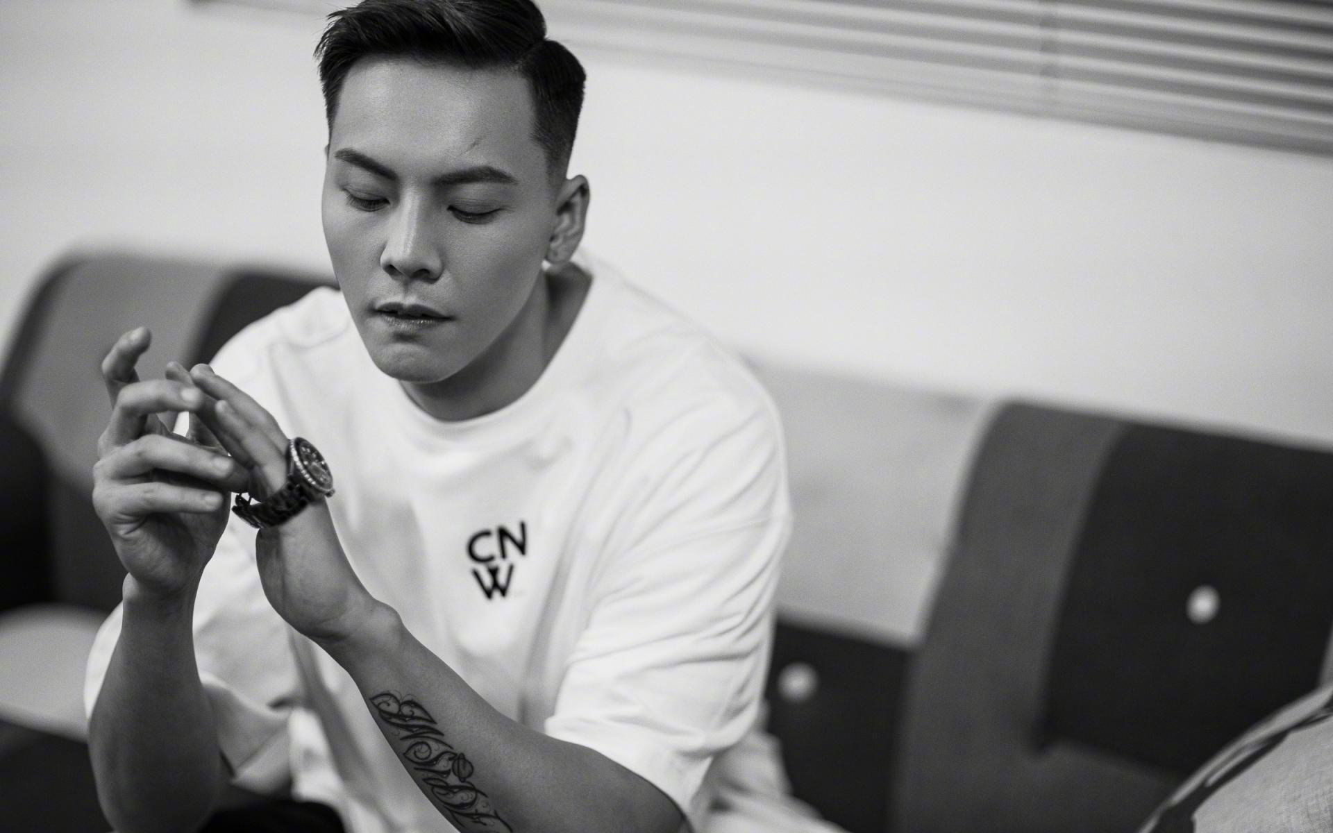 开云体育在线-跨联盟震撼夜，吉林男篮压哨绝杀活塞，霍勒迪39分导演不可能的胜利