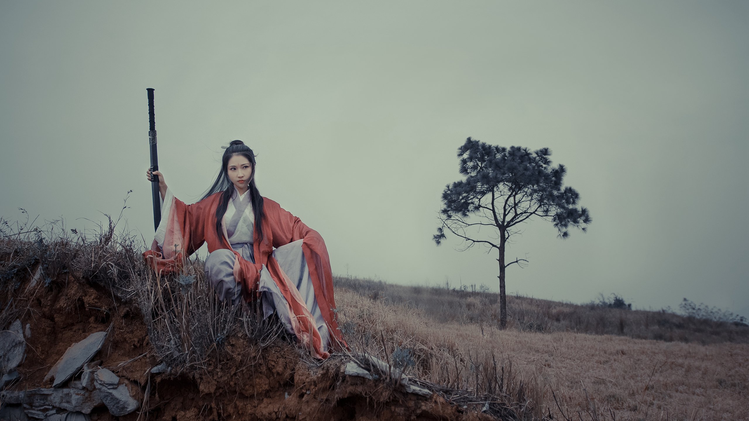 魔术队用防守铁链锁死鹈鹕,霍姆格伦的崛起成为比赛胜负手