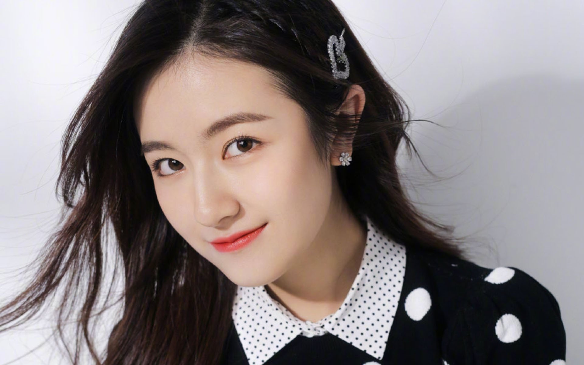 开云体育中国-紫禁城决战，当国王队跨海而来，浓眉数据核爆五棵松